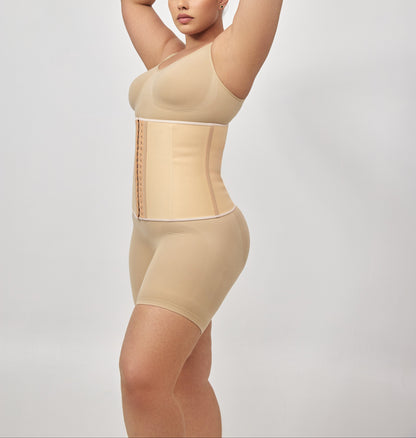 חגורת בטן לאחר לידה